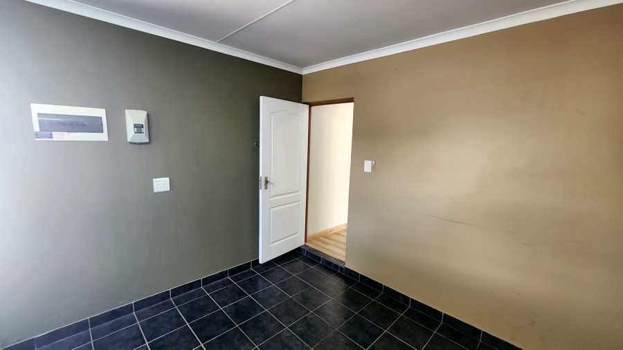 4 Bedroom Property for Sale in Monte Christo Western Cape